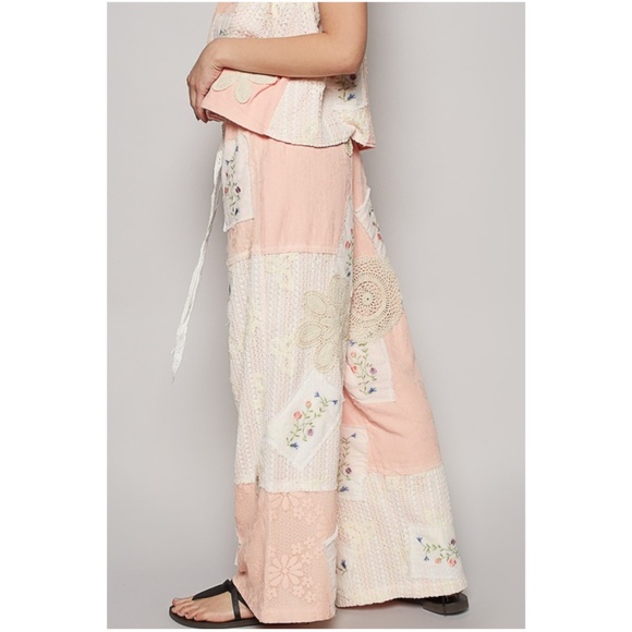 POL Floral Crochet Embroidered Color Block Stretchy Drawstring Waist Pants - Picture 5 of 6